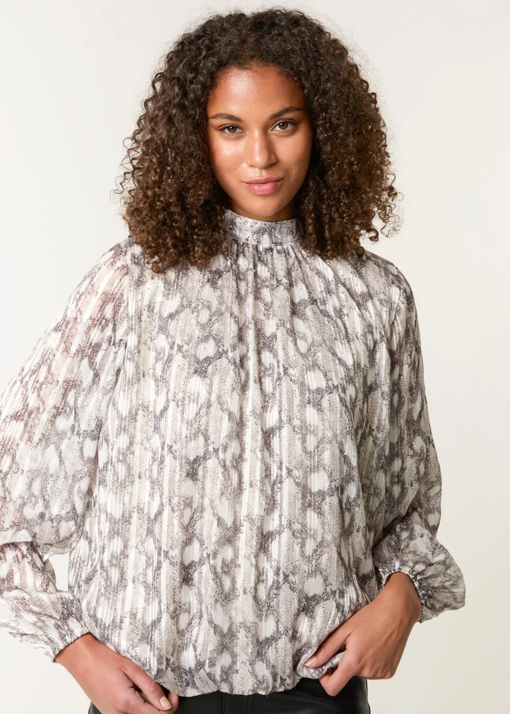 Blue Vanilla Grey Rhinestone Studded Snake Print Blouse - M Image 5