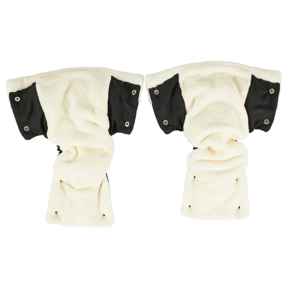Ickle Bubba Black Pram Mitts - One Size Image 3