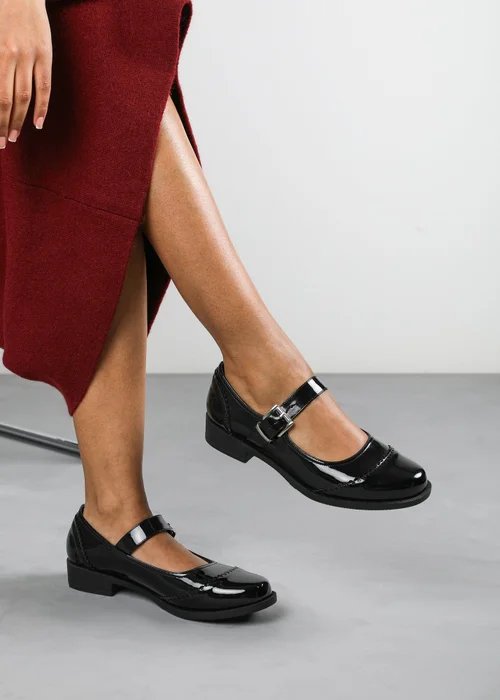 Where's That From Marissa Black Patent Extra Wide-Fit Mary Jane Pumps - 4 Image 5