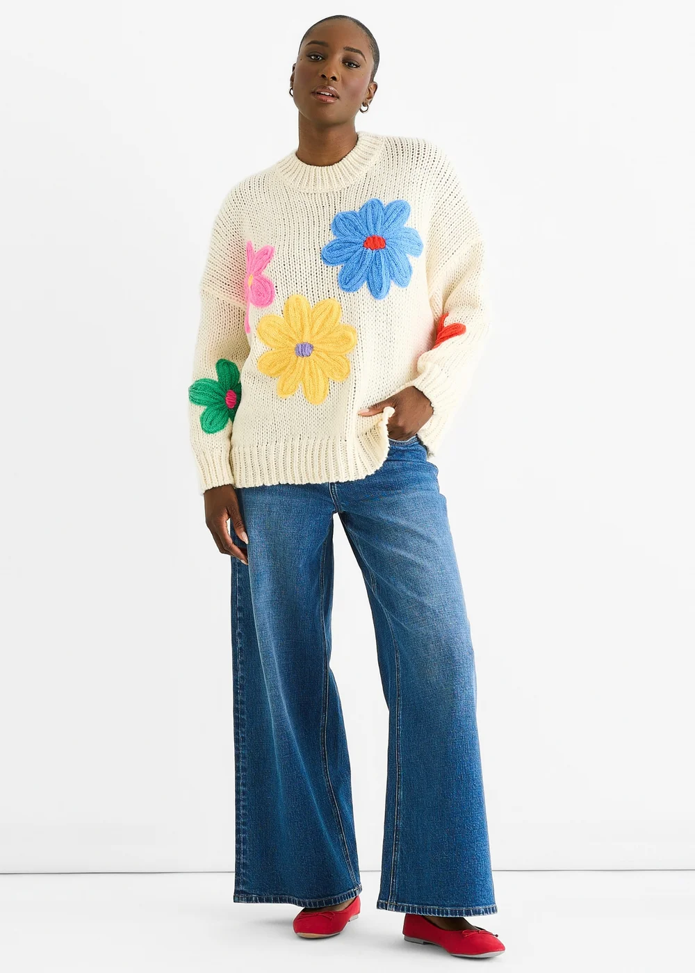 Gini London Cream Floral Crochet Chunky Knit Oversized Jumper - M/L Image 1