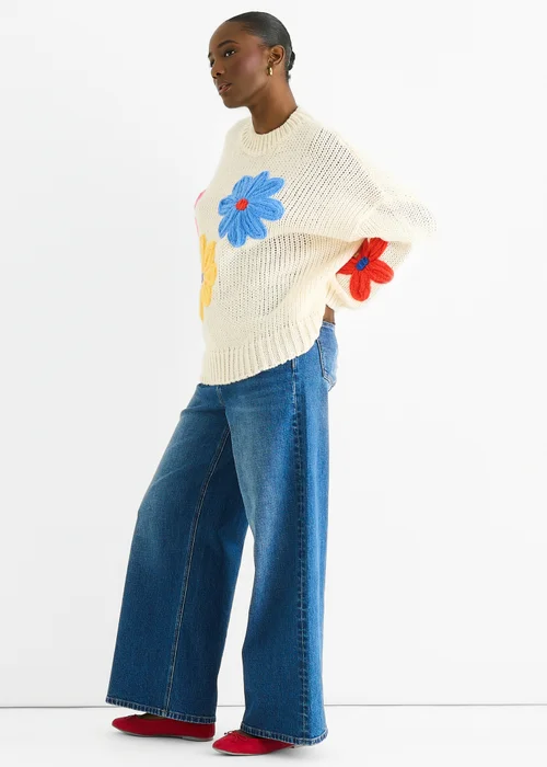 Gini London Cream Floral Crochet Chunky Knit Oversized Jumper - M/L Image 3