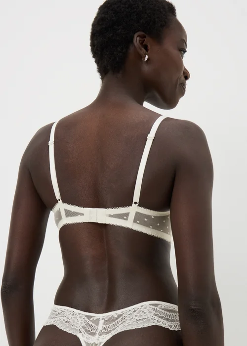 Cream Lace Detail T-Shirt Bra - 32DD Image 2