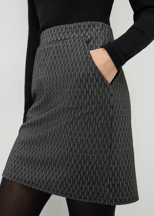 Black Geometric Mini Skirt - 22 Image 3