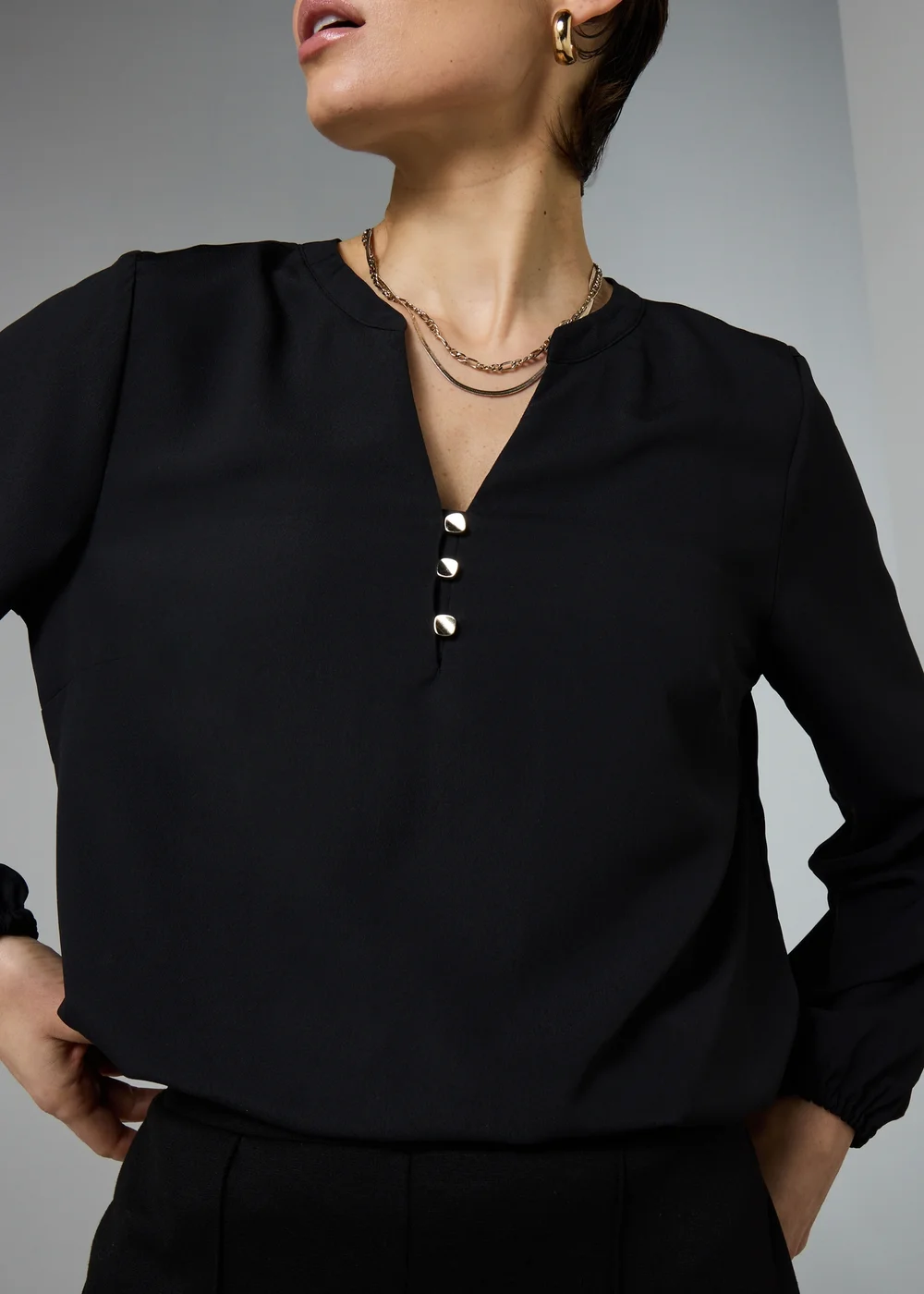 Et Vous Black Notch Neck Blouse - 8 Image 3