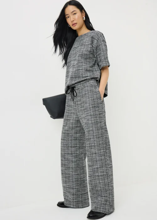 Black Textured Wide Leg Co Ord Trousers - 22/L33 Image 1