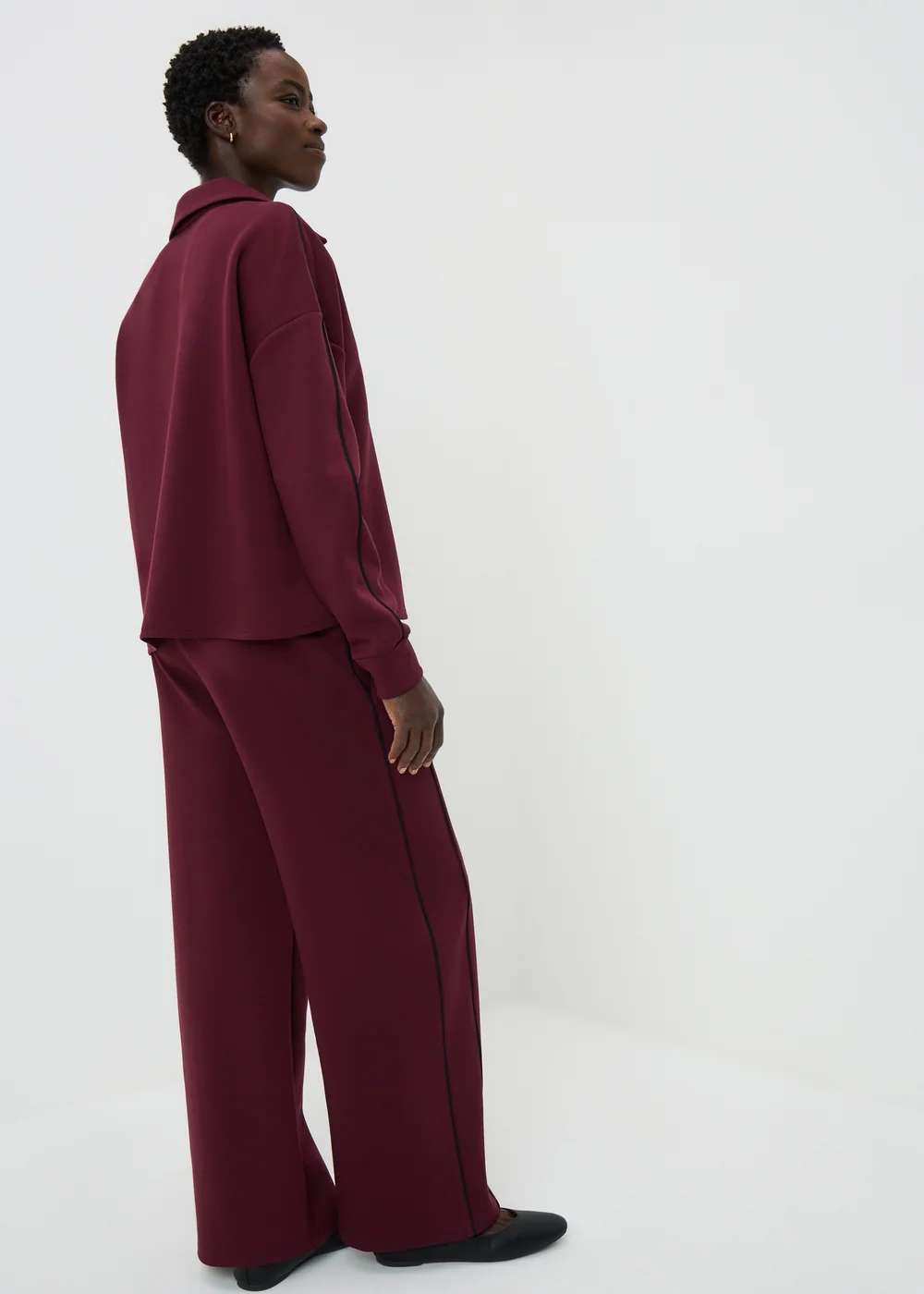 Burgundy Piped Scuba Wide Leg Co Ord Trousers - 22/L31 Image 3