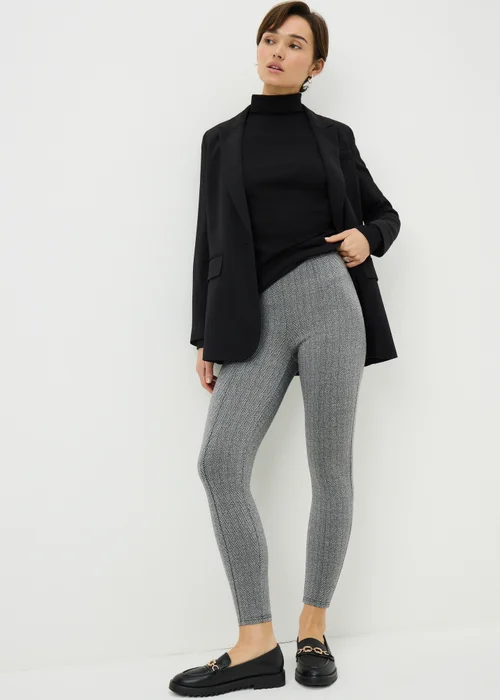 Black Herringbone Leggings - 18 Image 2