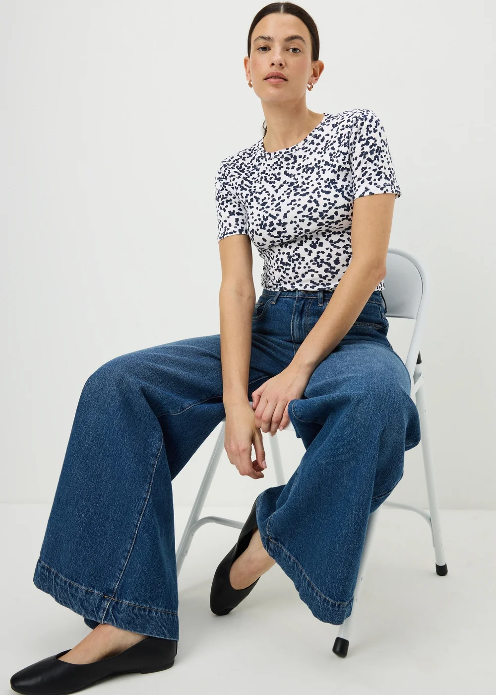Navy Print Fitted T-Shirt - 28 Image 1
