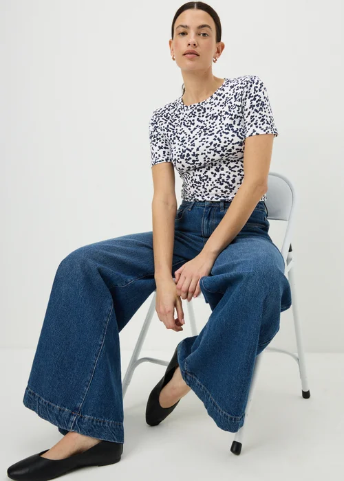 Navy Print Fitted T-Shirt - 28 Image 1