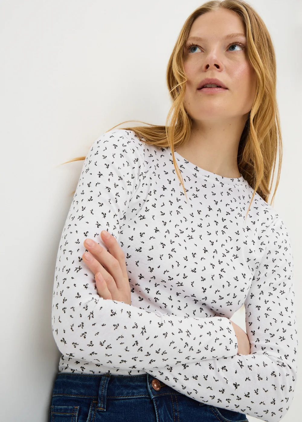 White Ditsy Floral Fitted Long Sleeve Top - 26 Image 1