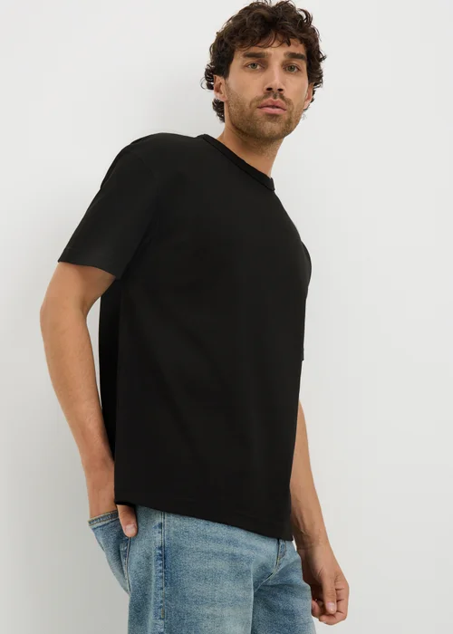 Black Plain Heavy Weight T-Shirt - S Image 2