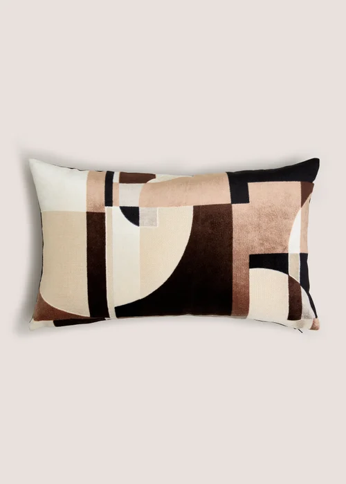 Neutral Geo Curve Cushion Image 1