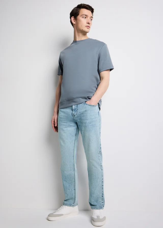 Vintage Light Wash Straight Fit Jeans