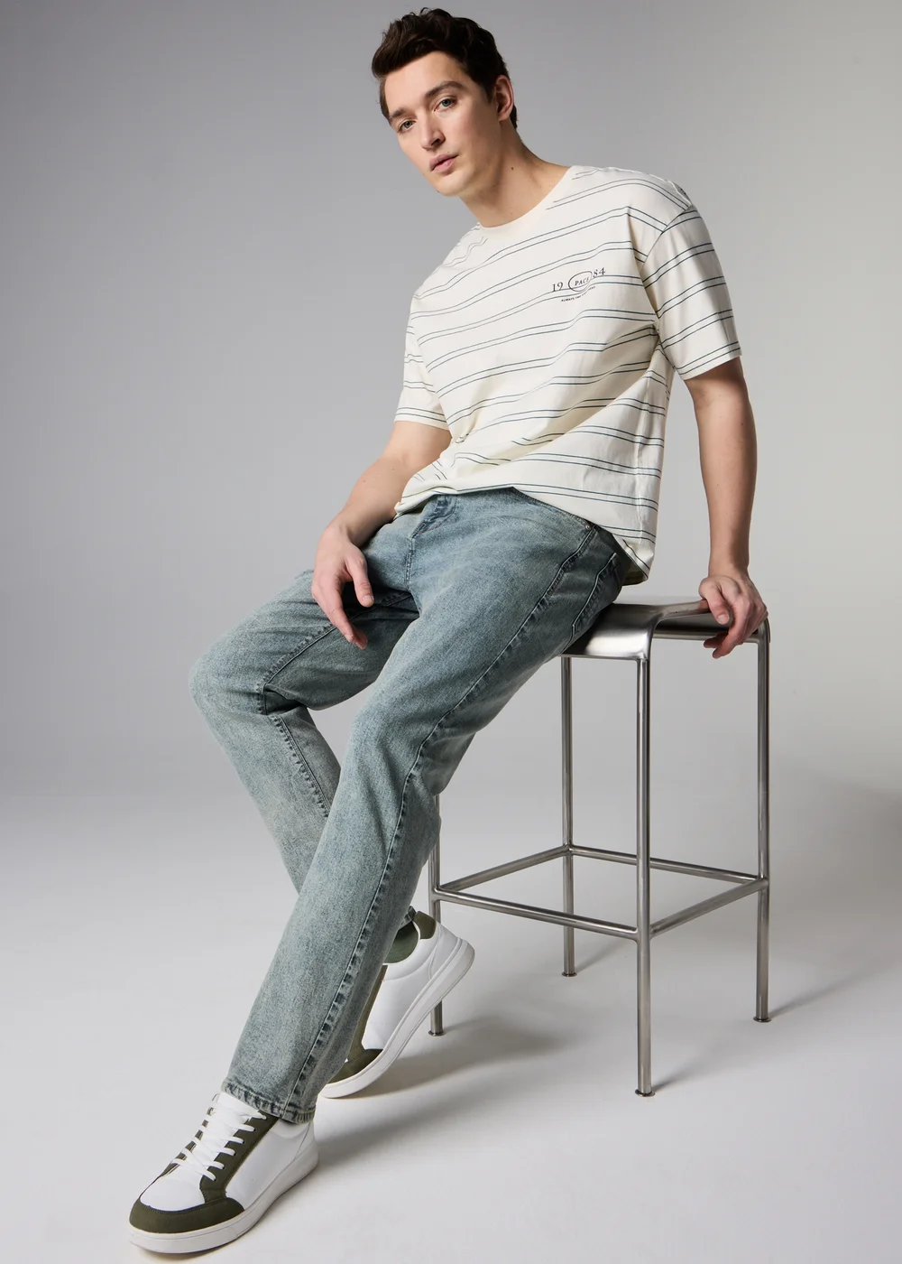 Mid Wash Slim Fit Jeans - 30 R Image 2