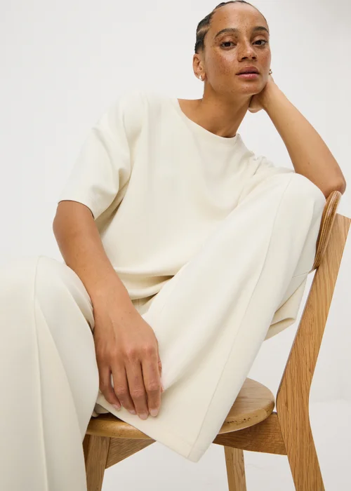 Souluxe Cream Supersoft Co Ord Top - M Image 1