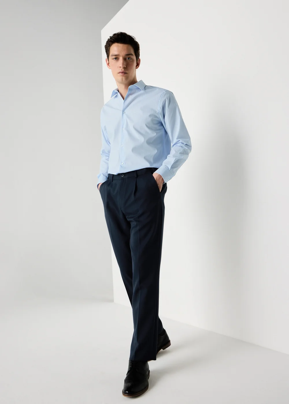 Taylor & Wright Blue Stripe Regular Fit Shirt - M Image 2