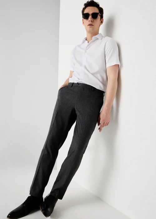 Taylor & Wright White Textured Regular Fit Short Sleeve Shirt - S Image 2