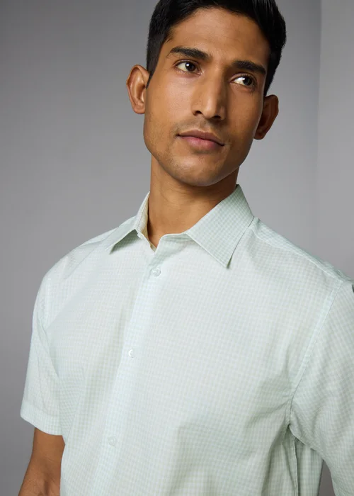 Taylor & Wright Green Check Shirt - S Image 3