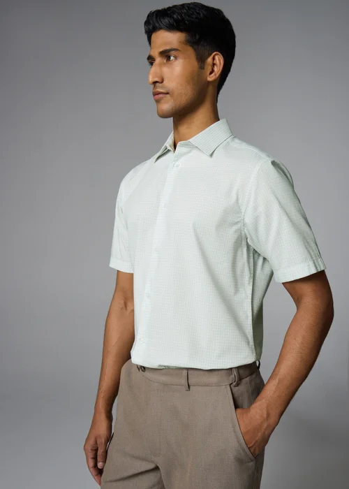 Taylor & Wright Green Check Shirt - S Image 1