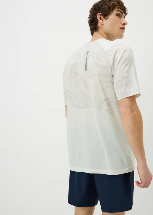 Souluxe Cream Swirl Sports T-Shirt - XL Image 3