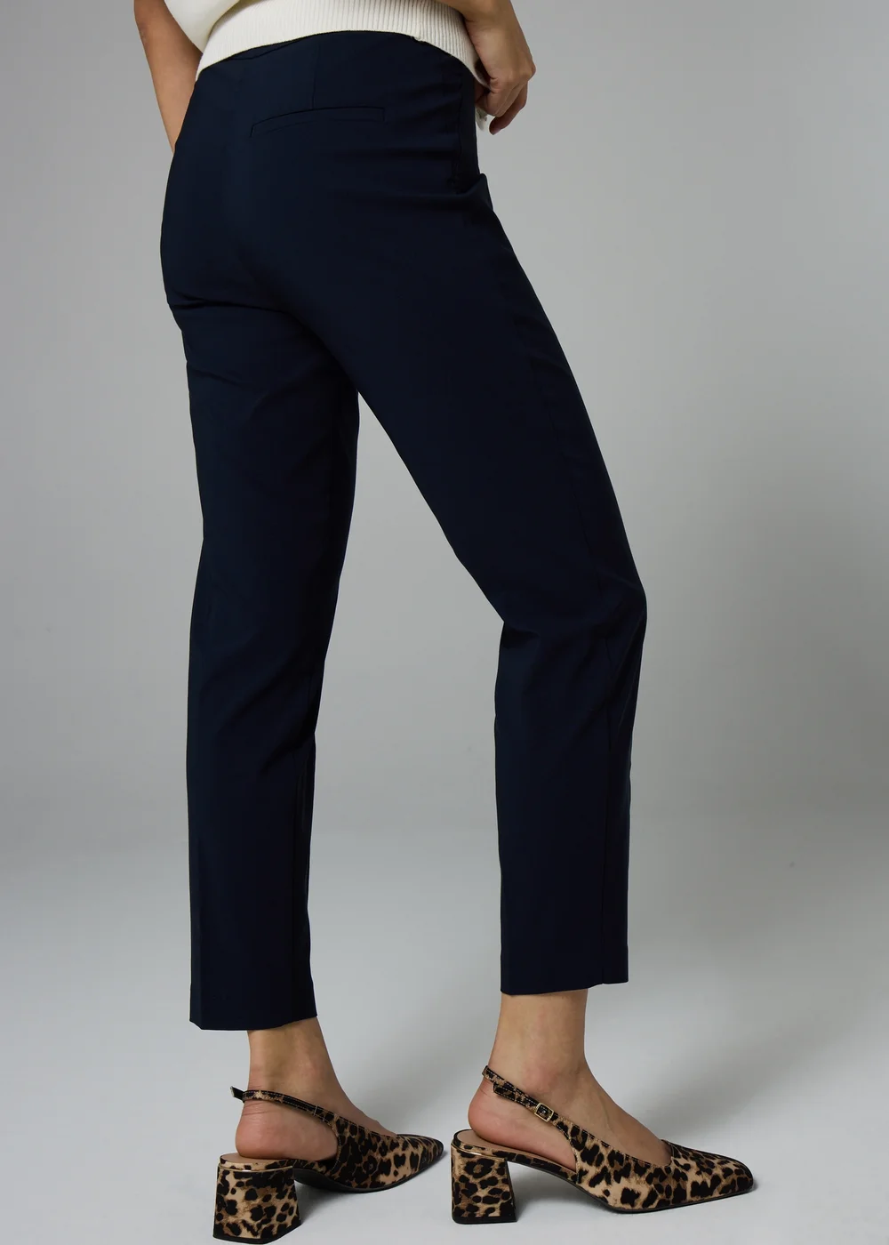 Et Vous Navy Bengaline Ankle Grazer Trousers - 8/L29 Image 3