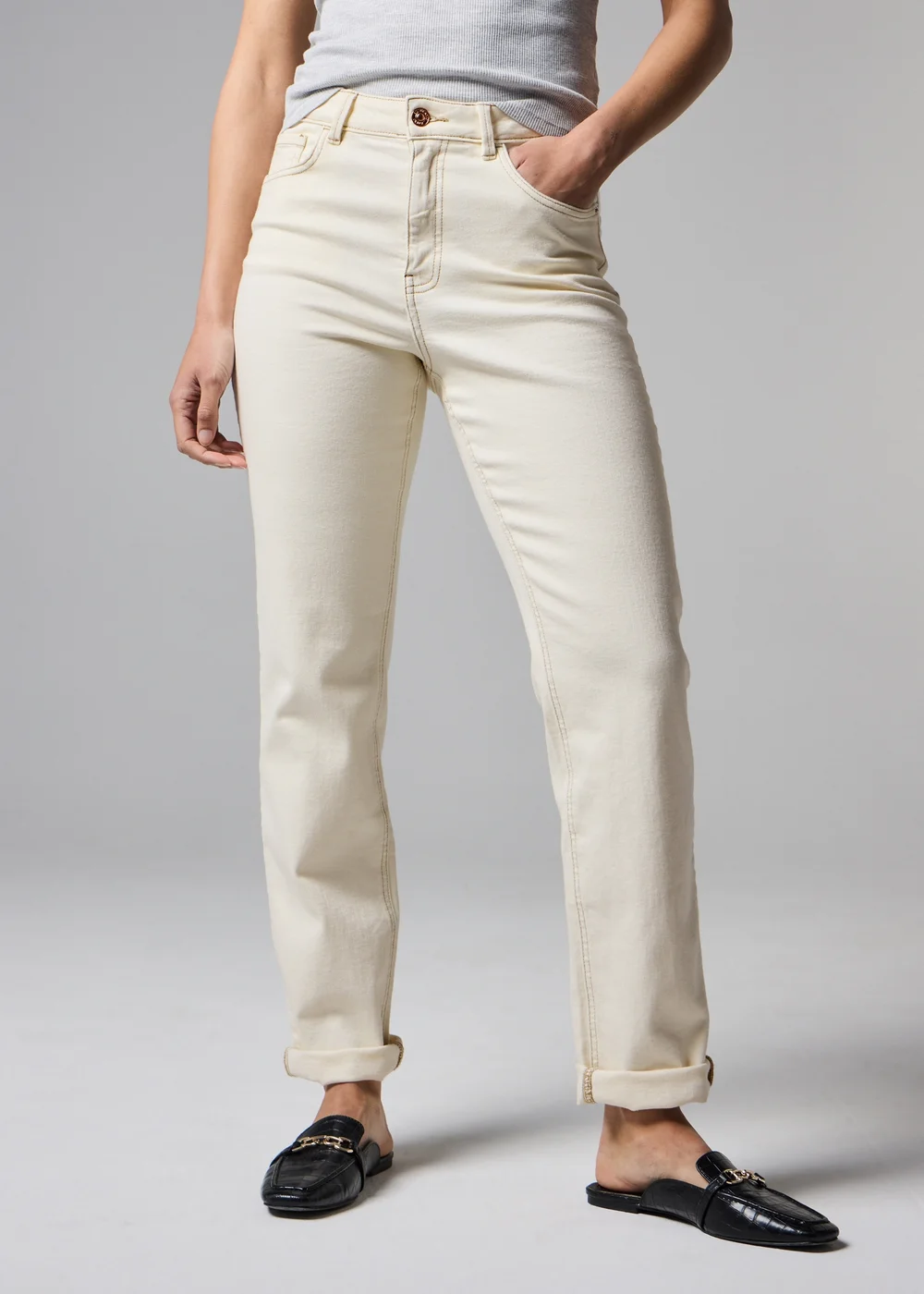 Ecru Stretch Mid Rise Straight Leg Jeans - 8/L29 Image 3