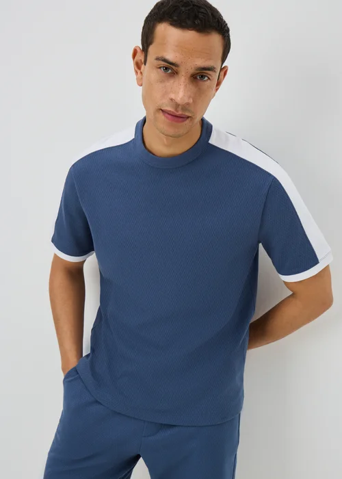 Blue Textured Co Ord T-Shirt - 2XL Image 1