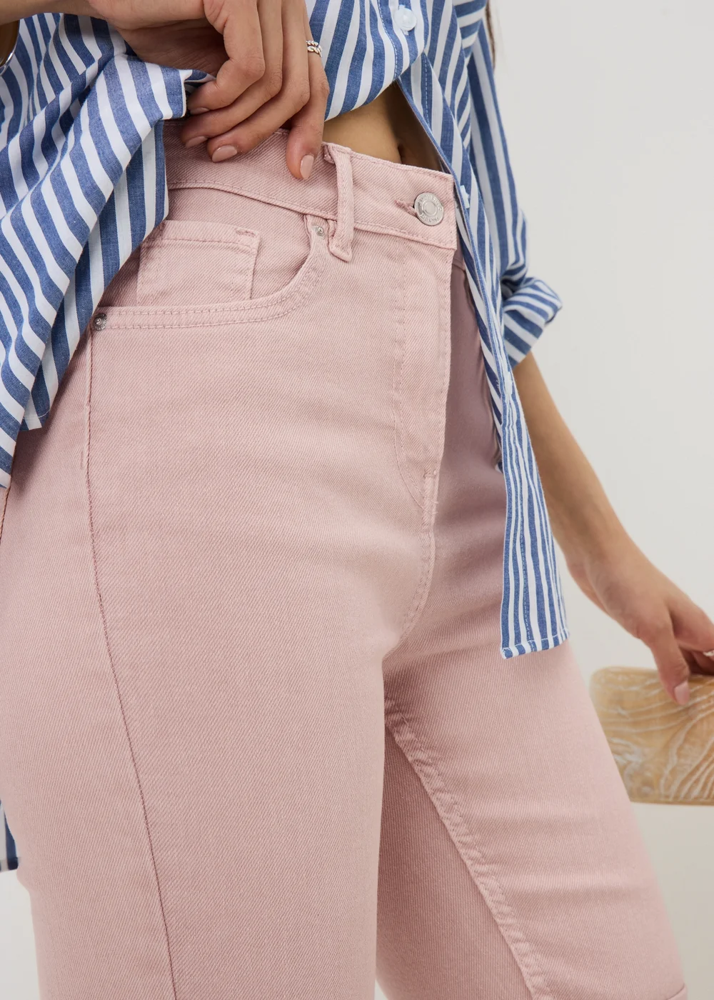 Pink Stretch Knee Length Denim Shorts - 22 Image 3