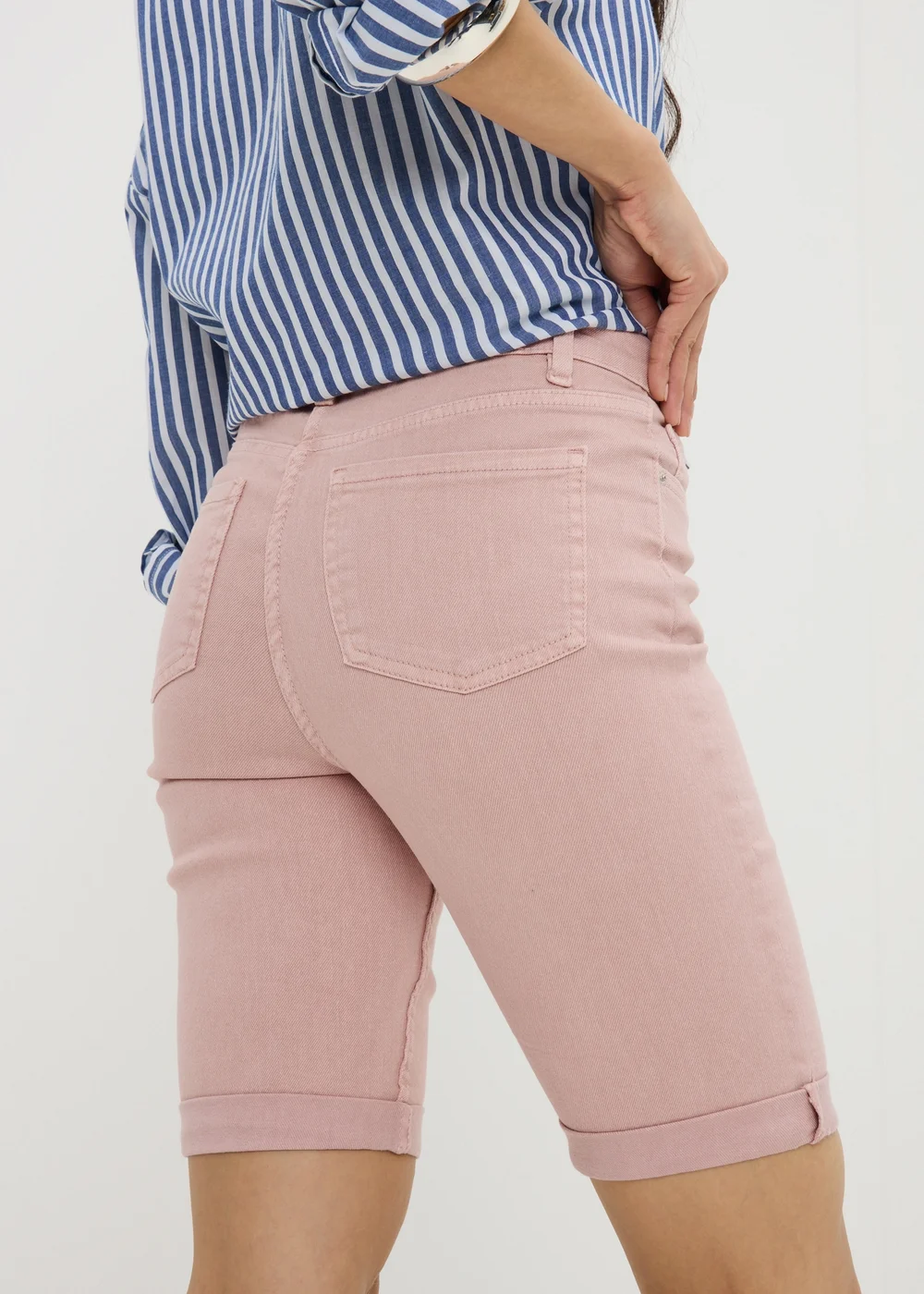Pink Stretch Knee Length Denim Shorts - 22 Image 2