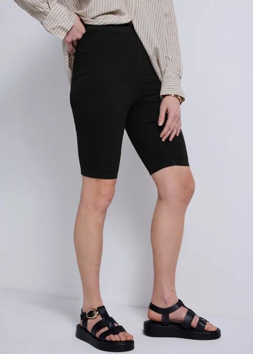 Black Rosie Stretch Knee Length Denim Shorts - 8 Image 2