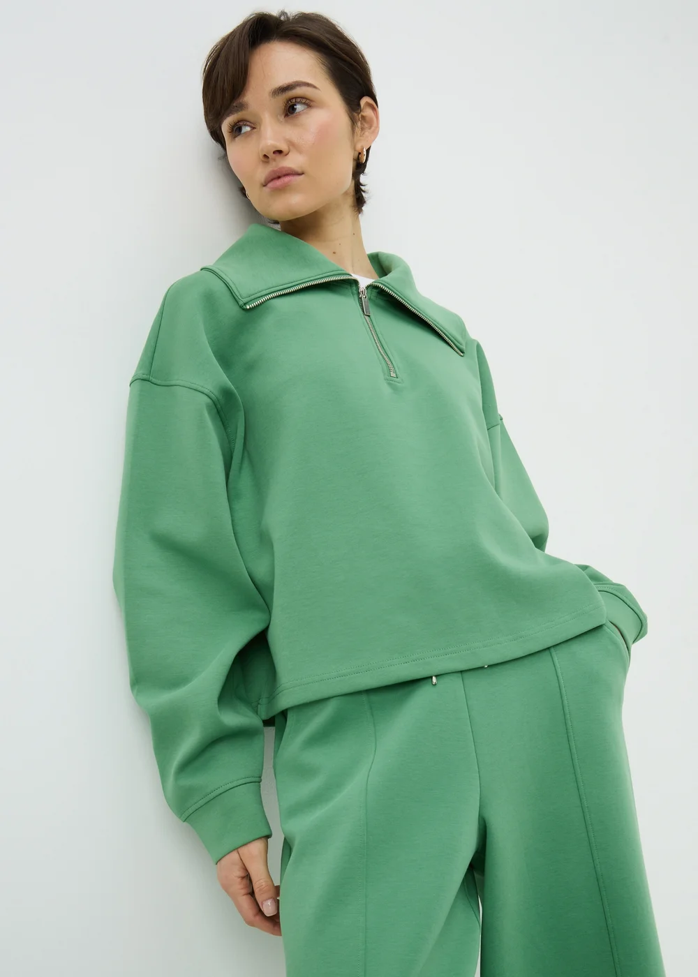 Green Interlock Wide Collar Co Ord Sweatshirt - XS Image 1