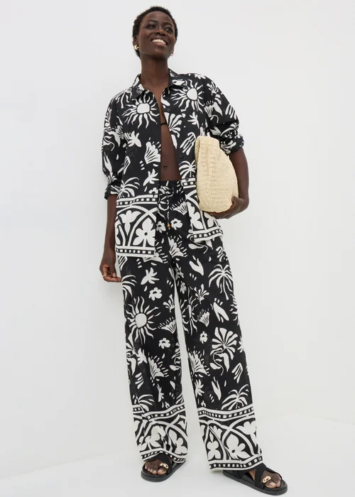 Black & White Border Print Co Ord Beach Shirt - S Image 1