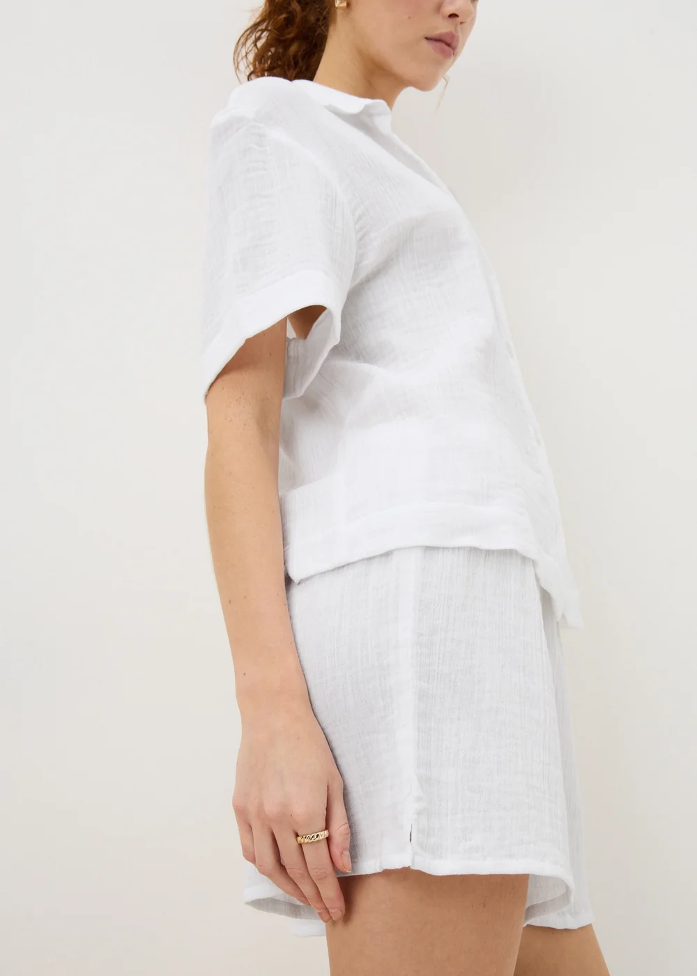 White Double Cloth Co Ord Beach Shorts - XS Image 3