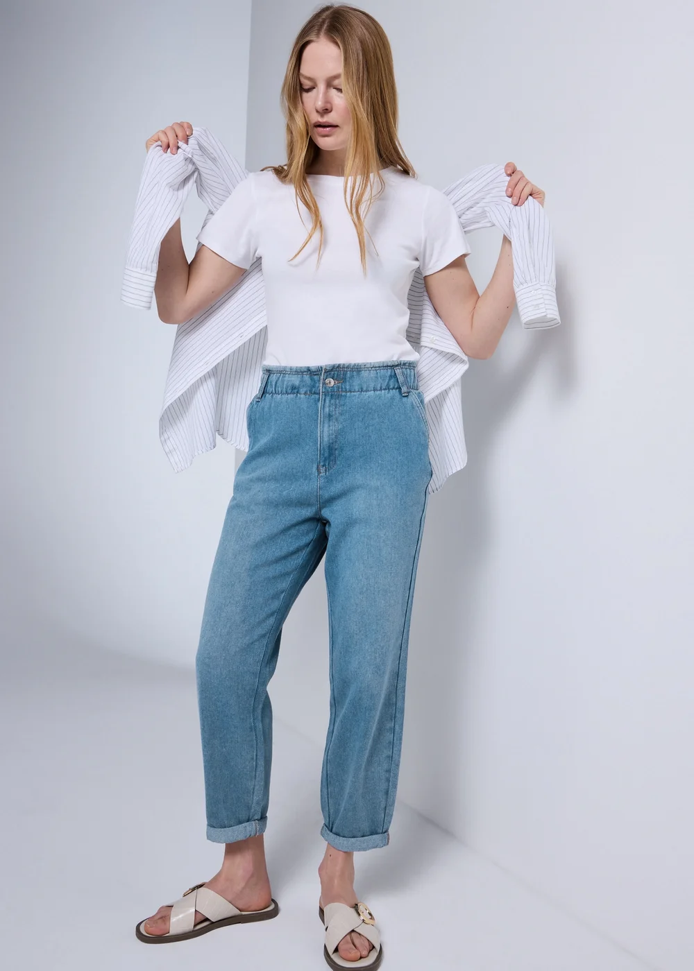Mid Wash Paperbag Jeans - 8 Image 1