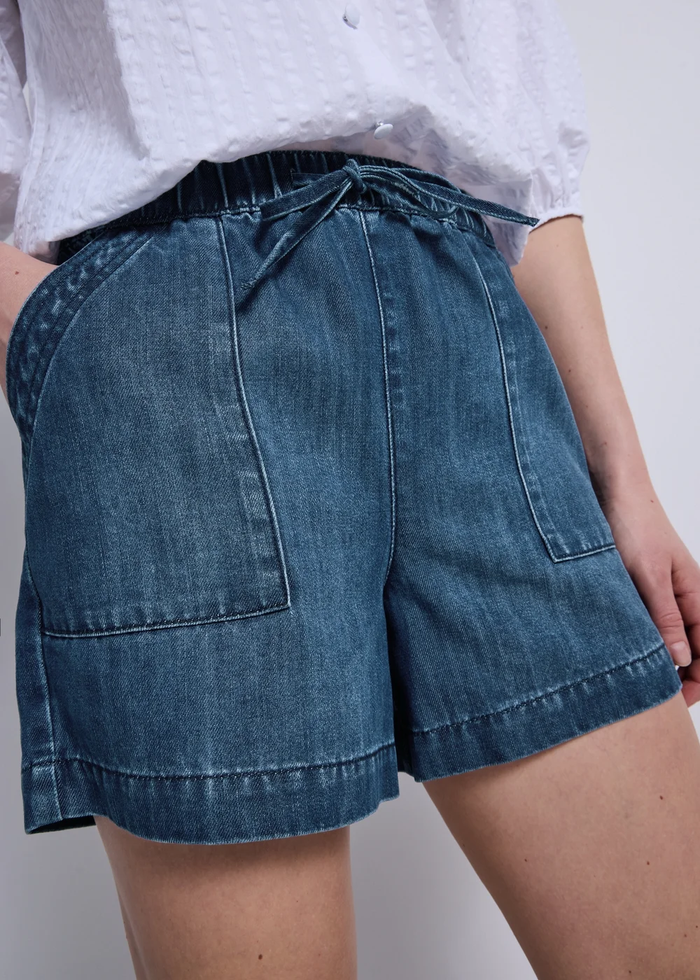 Dark Wash Denim Comfort Utility Shorts - 10 Image 5
