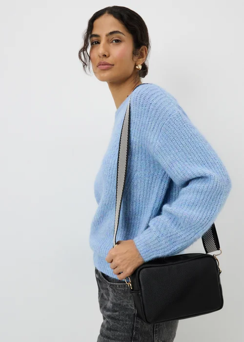 Black Camera Bag - One Size Image 1