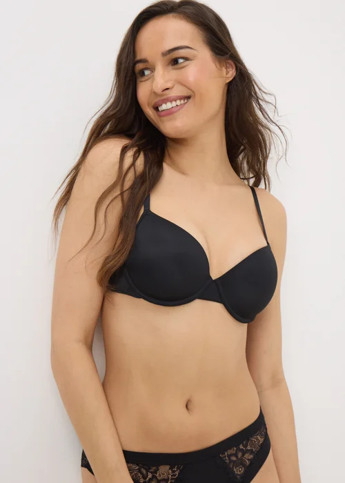 2 Pack Black Smooth T-Shirt Bras - 32A Image 2
