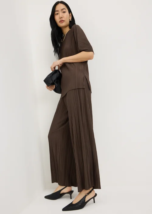 Chocolate Brown Plisse Wide Leg Co Ord Trousers - 22/L29 Image 1