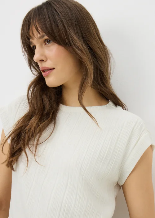 White Textured Cap Sleeve T-Shirt - 18 Image 2