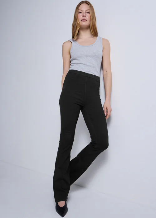 Black Stretch High Rise Flare Jeggings - 8/L29 Image 1