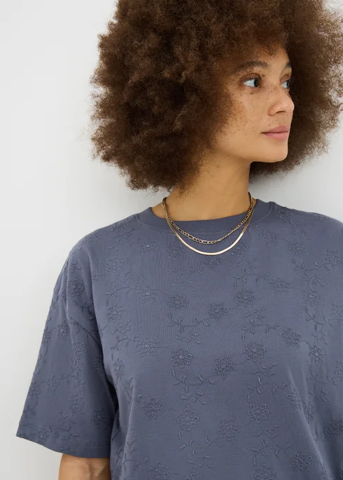 Slate Embroidered Box Top - M Image 1