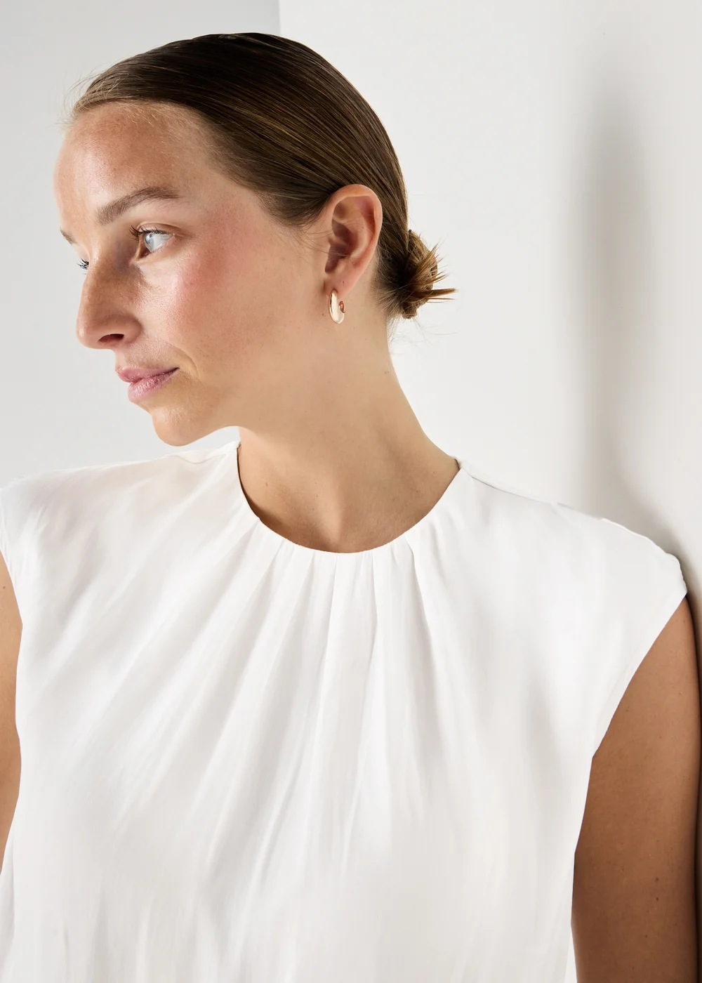 Et Vous Cream Satin Pleated Front Top - 16 Image 2