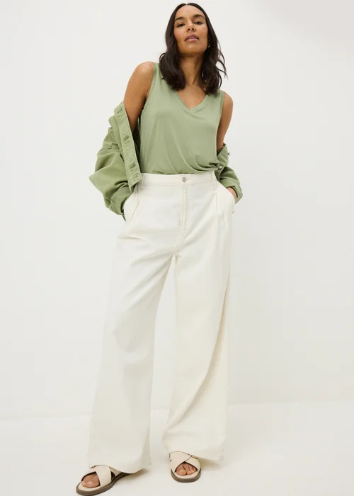 Green V-Neck Vest Top - M Image 2