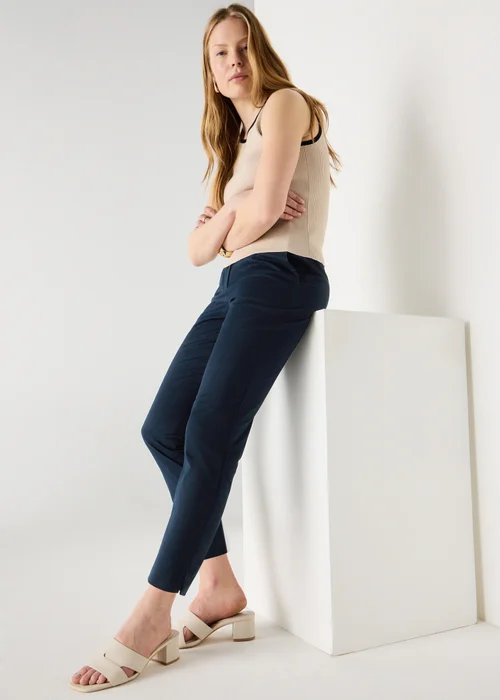 Et Vous Navy Ankle Grazer Slim Fit Trousers (Long Length) - Size 08 33 leg Image 1