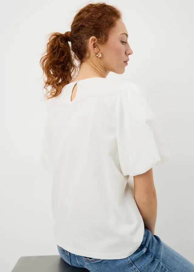 Cream Crochet Puff Sleeve Top