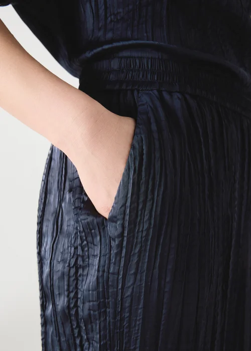 Et Vous Navy Crinkle Satin Co Ord Wide Leg Trousers - S Image 3