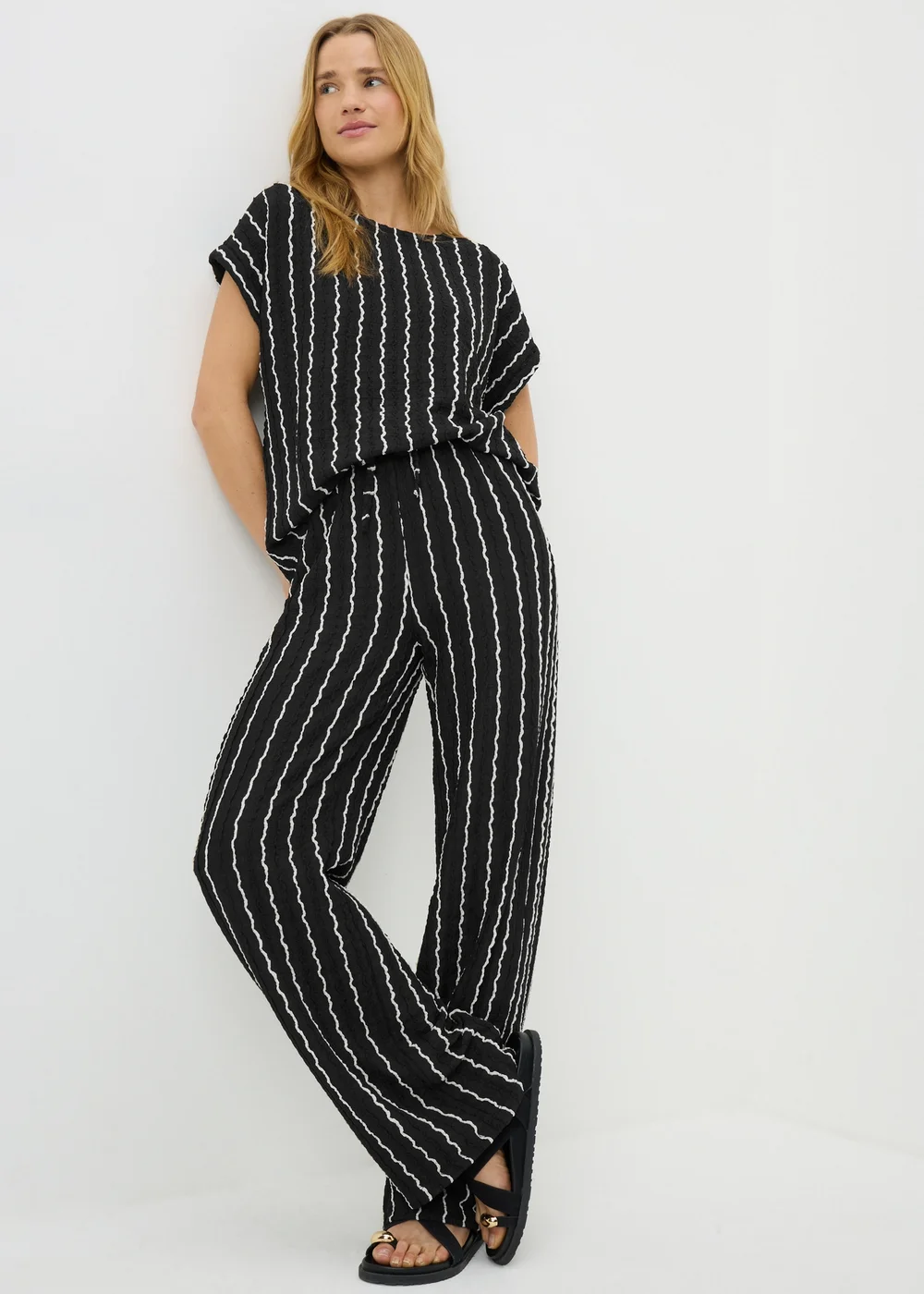 Black Stripe Co Ord Top - 16 Image 2