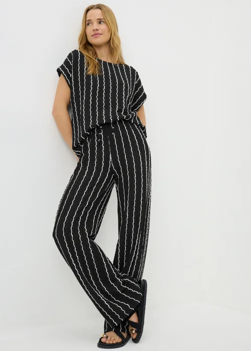 Black Stripe Co Ord Top - 16 Image 2