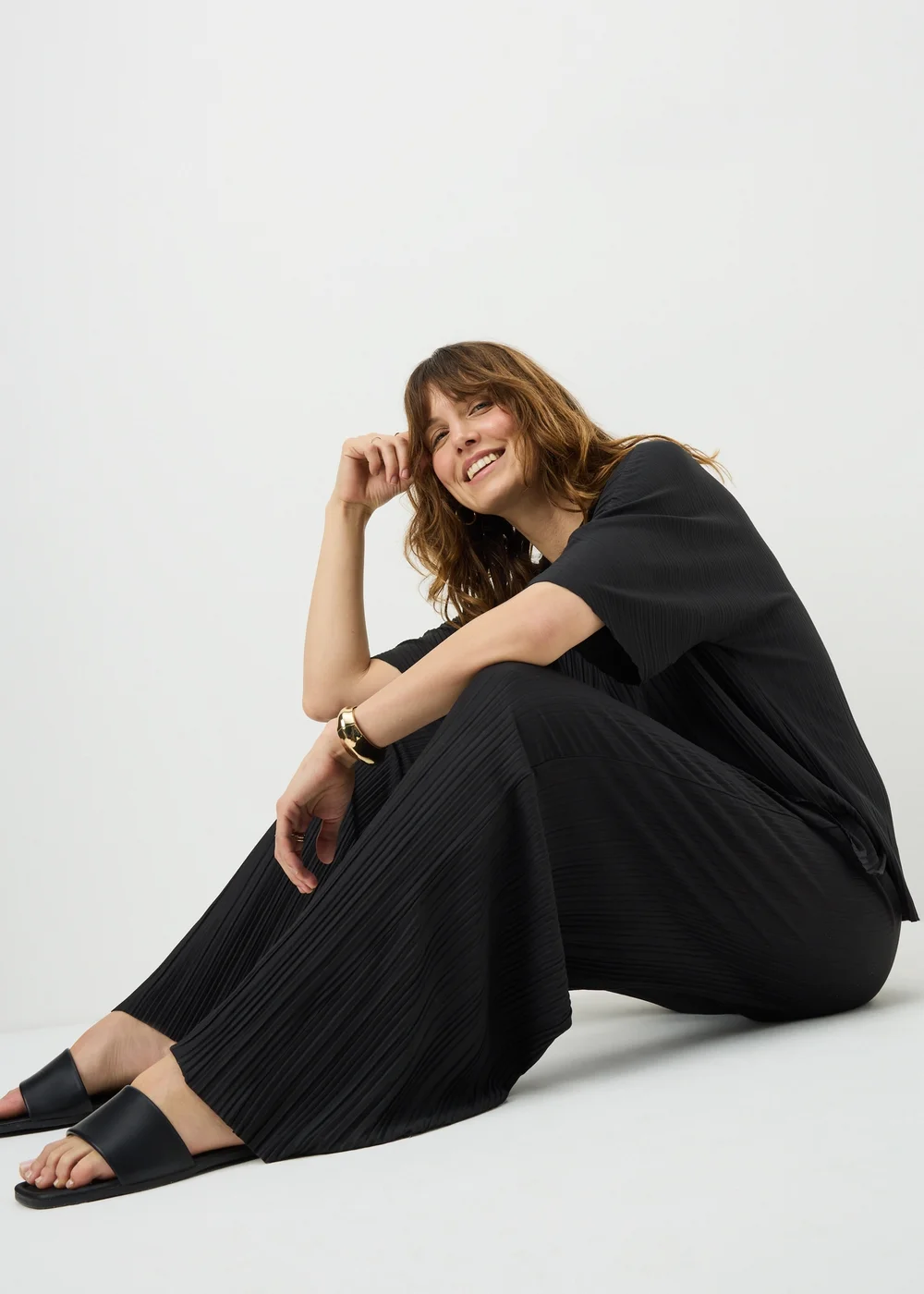 Black Plisse Wide Leg Co Ord Trousers - 10/L31 Image 2