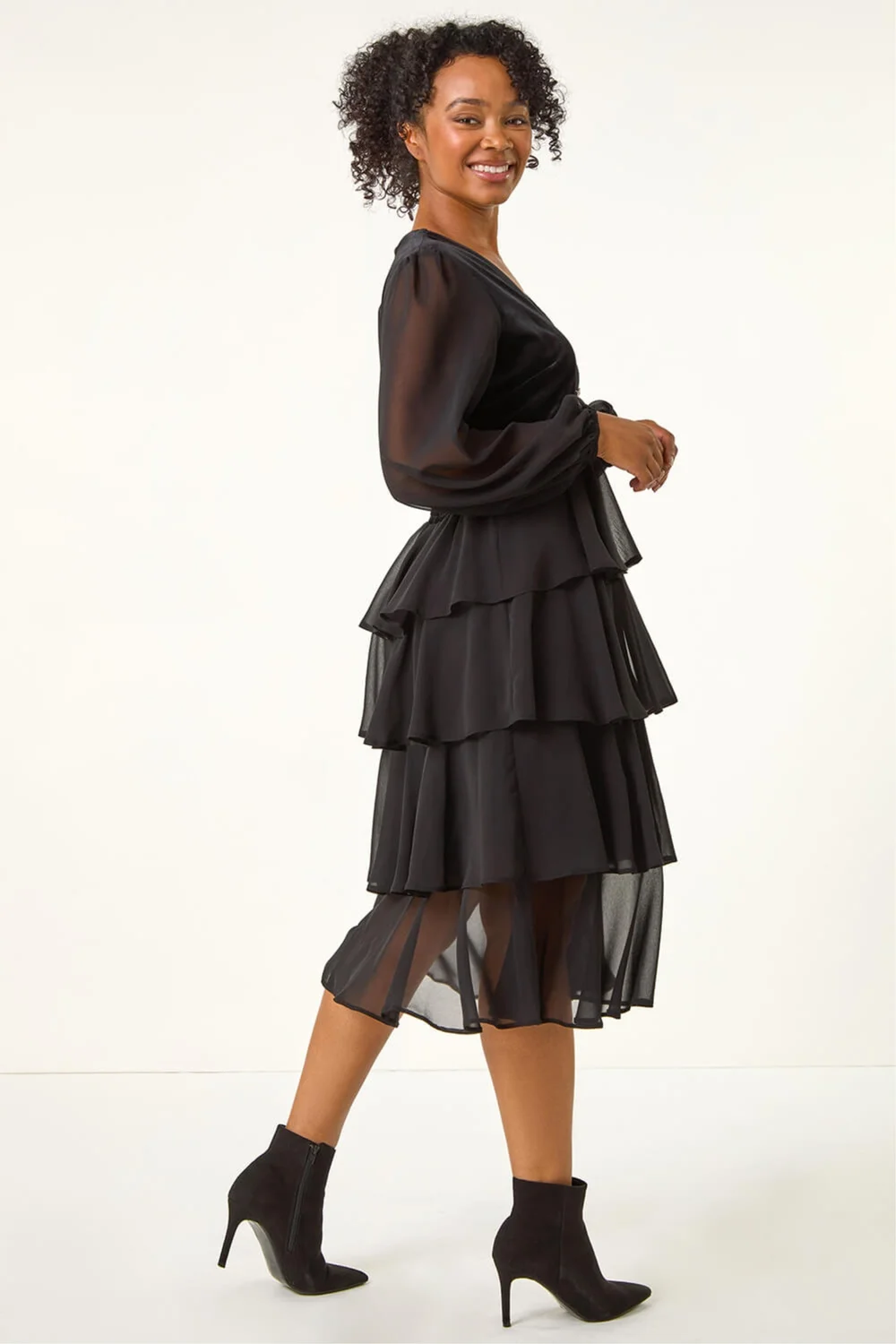 Roman Black Petite Velvet Tiered Midi Stretch Dress - 10 Image 3